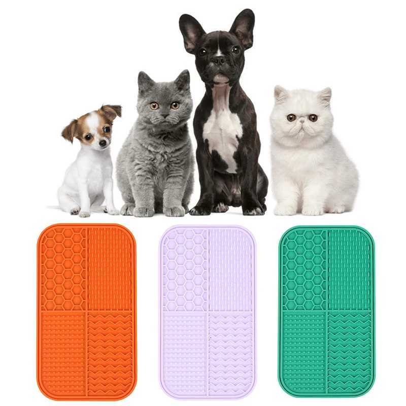 1PC Silicone Pet Licking Pad Dog Licking Pad Pet Suction Pad Anti-Choking Slow Food Bowl Y250806