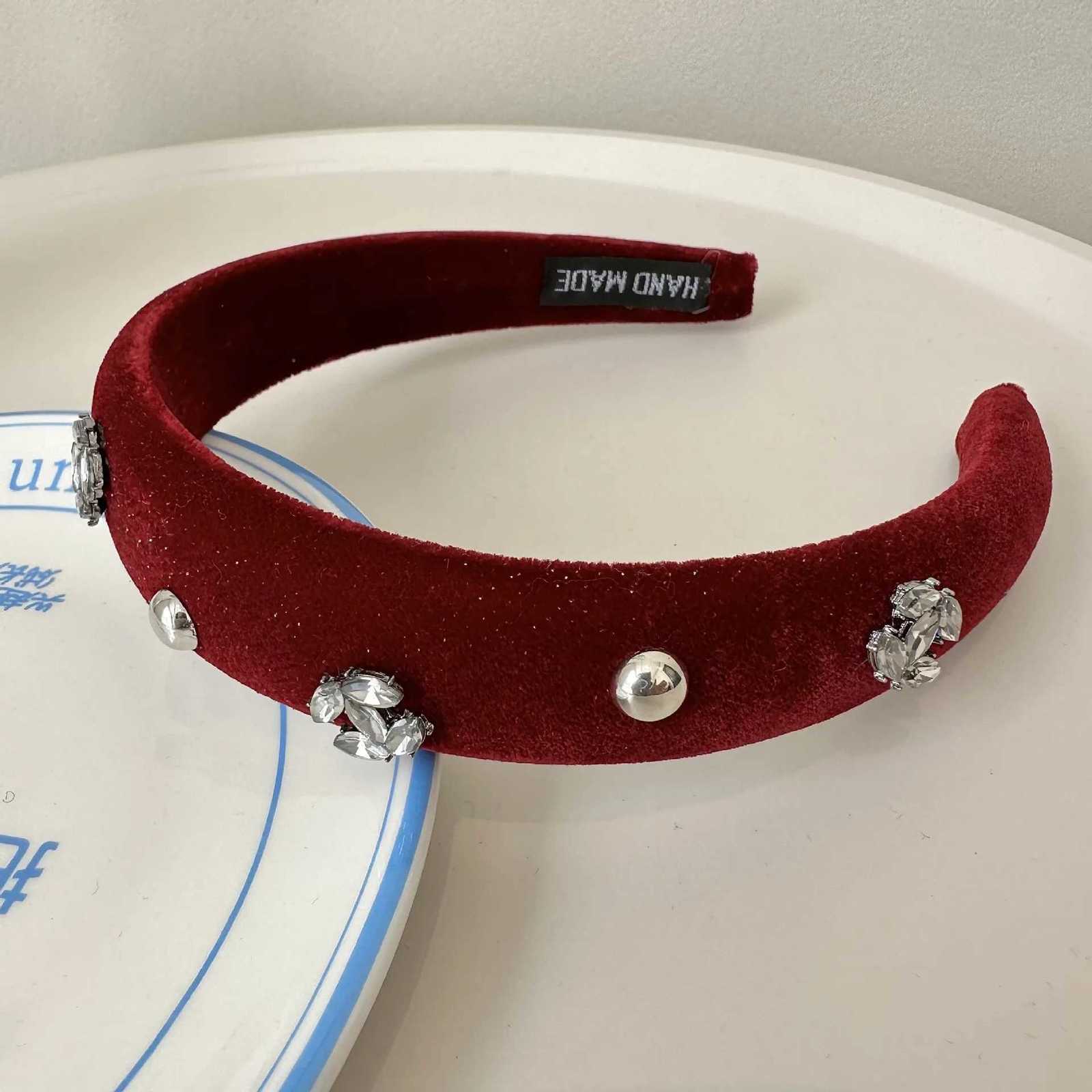 Luxury Rhinestone Veet Hair Accessories Band Hand For Women Fashion Shiny Crystal Thickened Non-slip Hair Hoops Headwear Y250807