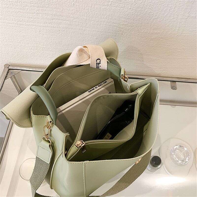 Large Capacity Women's Tote Bag Designer PU Leather Shoulder Crossbody Ba For Women Fashion Ribbons Purses And
