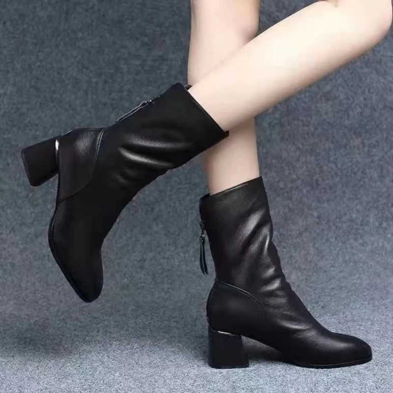 2024 New Women Versatile Leather Boots Fi Anti-Slip High Heels Female Casual Comfortable Boot External Wear Trendy Shoes XJ250807