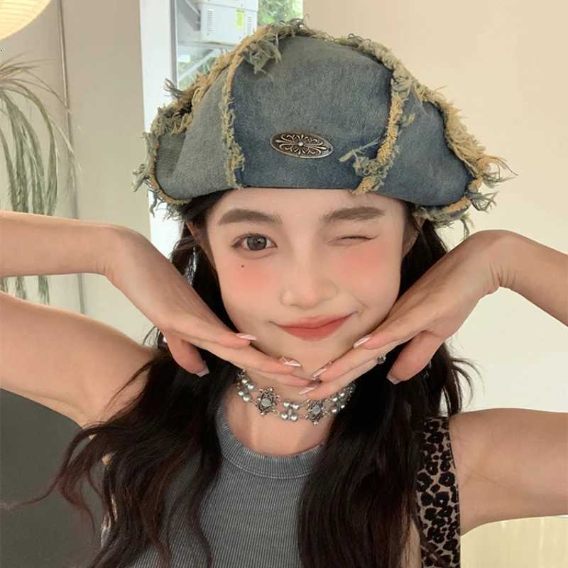 Original Retro Denim Berets Cs for Women 2024 Spring and Summer New Travel Fashion Versatile Big Head Octagonal Hats Men XJ250807