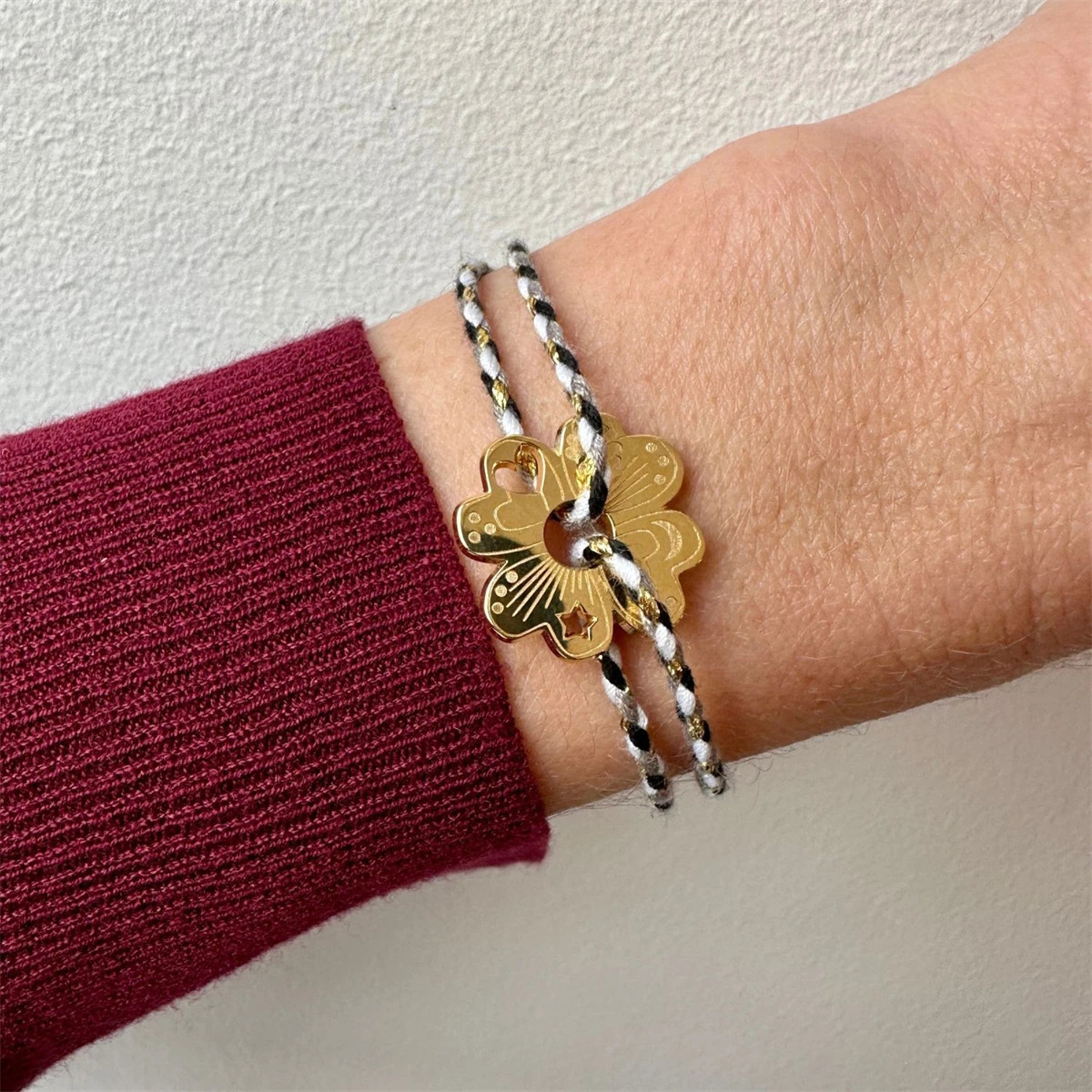 niche retro style bracelet with moon heart and four leaf clover plated 18k color preserving stainless steel bracelet rope 250730