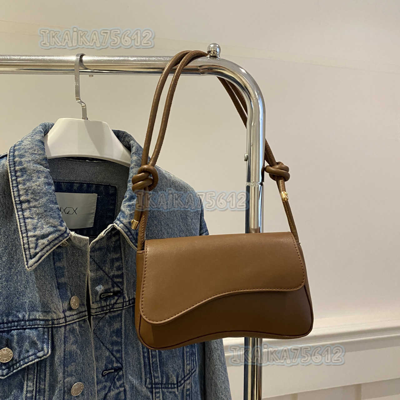 2025 Summer New Simple Commuting Fashion Casual Solid Color Single Shoulder Crossbody Handbag Underarm Bag for Women H250806