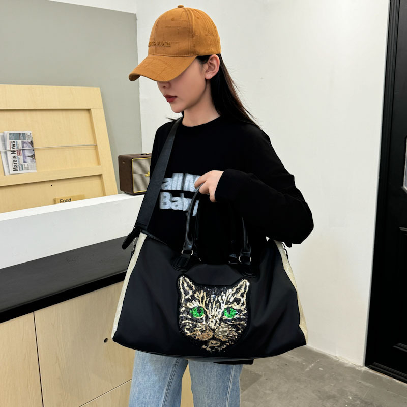 Korean Style Fashion Large Capacity Sports Crossbody Lage Outdoor Single Shoulder Travel Bag