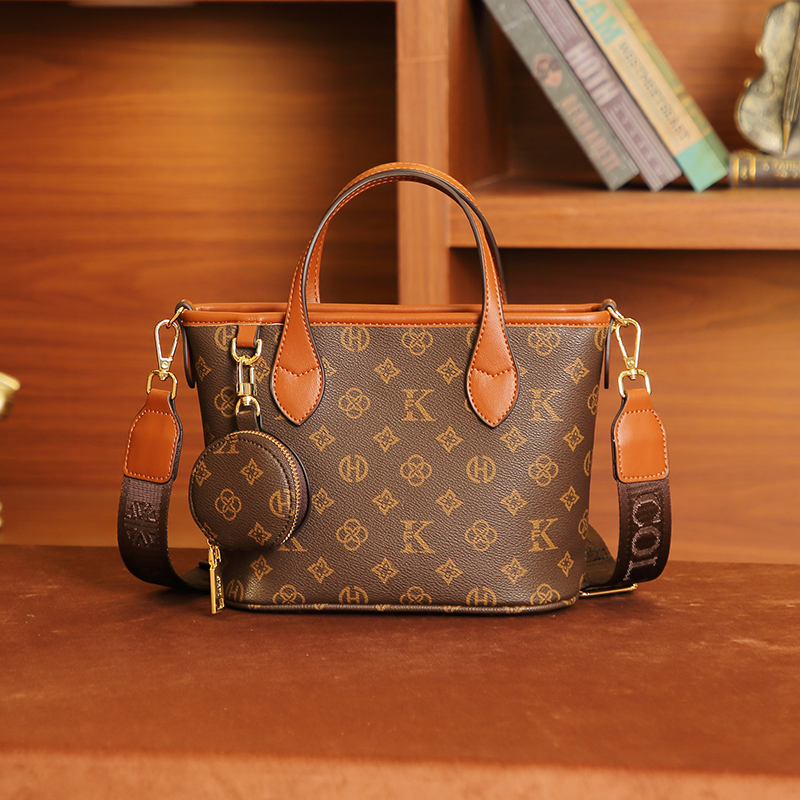 MKF designer bag free shipping Light luxury high-quality vintage floral handbag with new print simple and large capacity womens crossbody bags