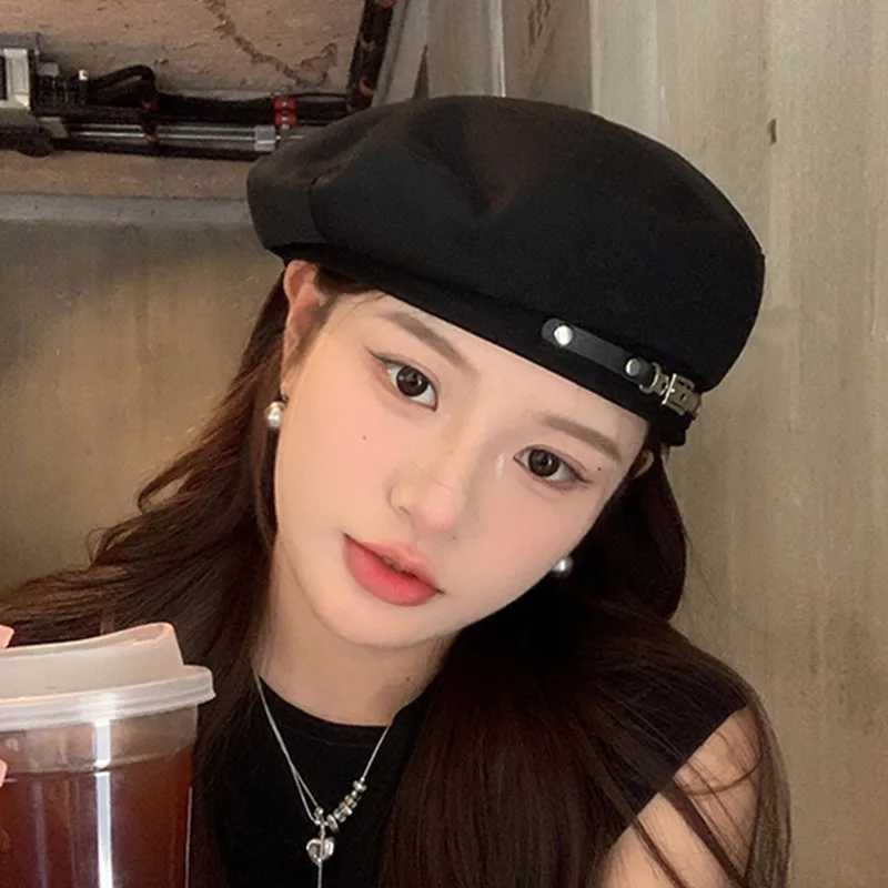 Fashion Metal Buckle Women Beret Korean Girl Octagonal C Solid Color Retro Painter Artist Hat Thin Cotton Spring Berets Hat XJ250807