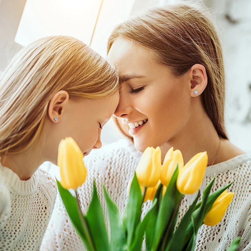 1/ 6 Pairs Hypoallergenic Screwback Earrings for Women Girls 316L Stainless Steel Cute CZ Screw Back Earring Studs Set 20G 250805