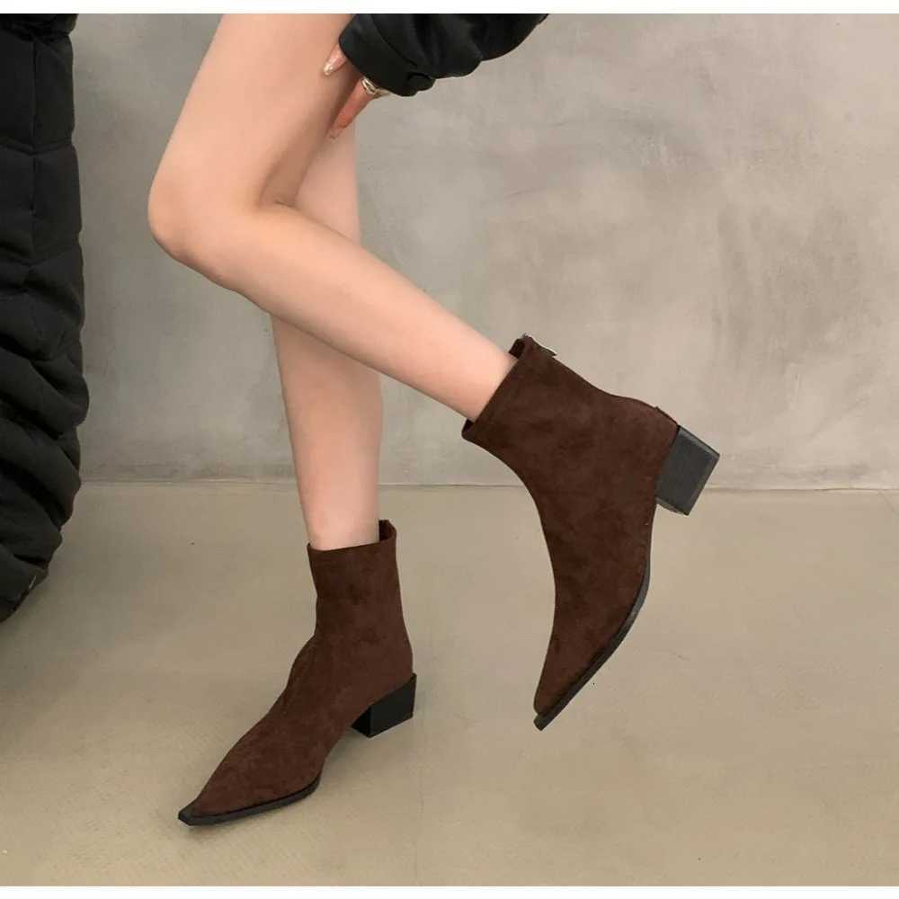 New Women Leopard Ankle Boots Pointed Toe Suede Mid Heels Shoes Woman Trend Chunky Chelsea Boots Pumps New Snow Mujer Boots XJ250807