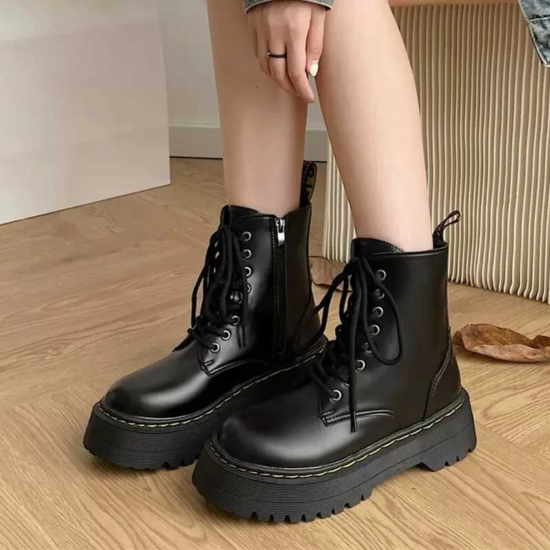 2024 Women Fi Boots Casual Shoes Woman Leather Chelsea Classic Punk Female Goth High Platform Boots Women Botas Mujer XJ250807