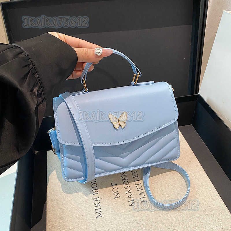 Minimalist Trendy Fashion Crossbody Bag 2024 Autumn New Style Quilted Shoulder Bag Niche Versatile Handheld Small Square Bag H250806