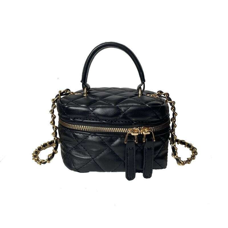 Xiaoxiangfeng Women's Fashion 2024 New Handheld Chain Versatile Mini One Shoulder Crossbody Mouth Red Bag