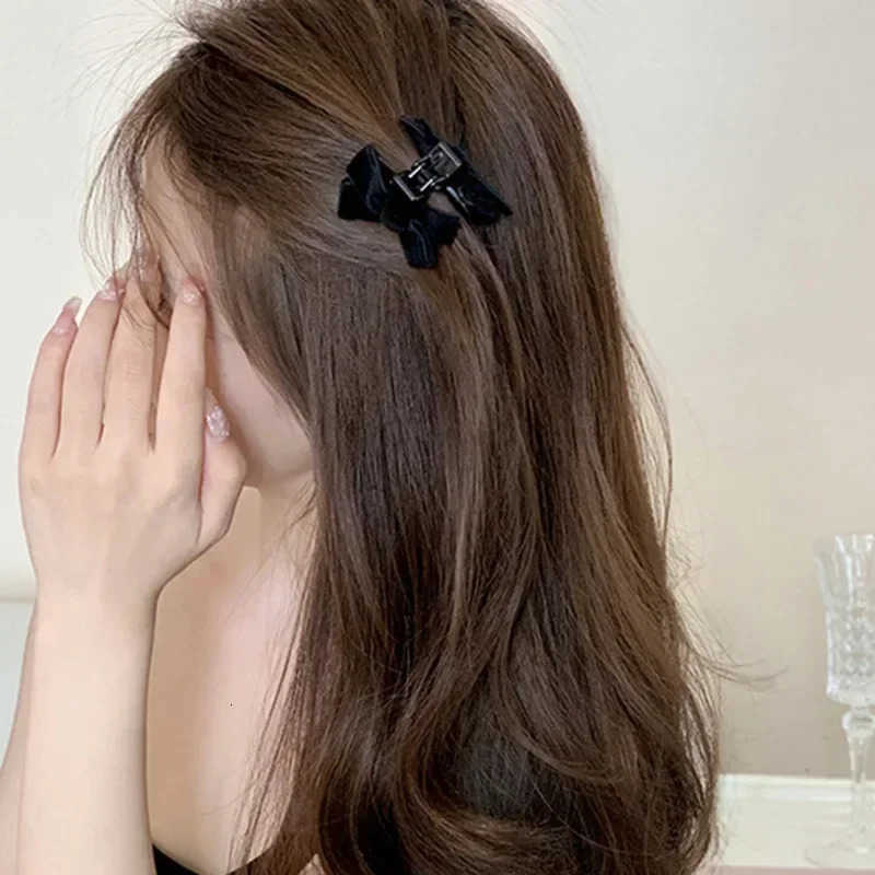 Half Bow Hair Clip Retro Girl Side Duckbill Clip Hair Accessory Black White Ribbon Clips Vintage Bowknot Side Hairpin Cute Girl U250807