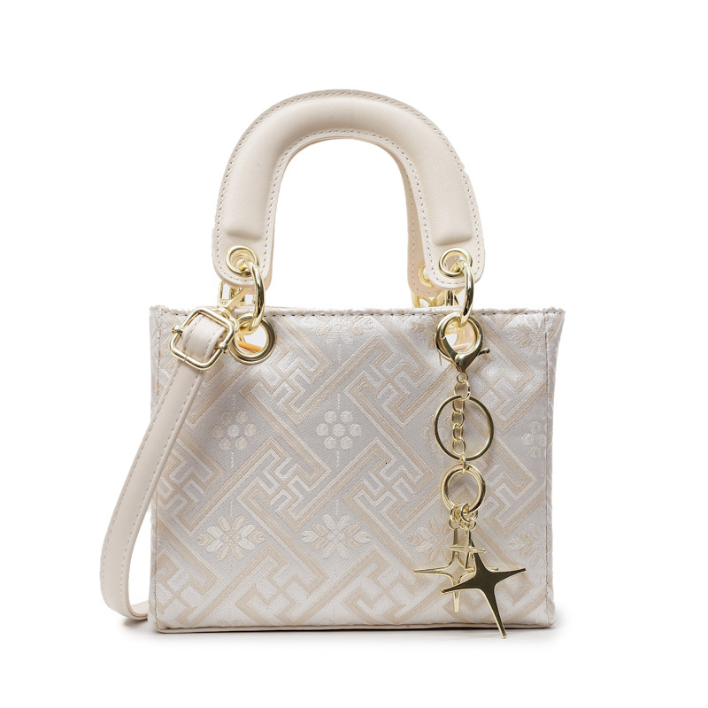 Free Shipping Designer Luxury Women's Handbag High-end Ethnic Style Wanji Pattern National Style New Handheld Bucket Bag Versatile Single Shoulde