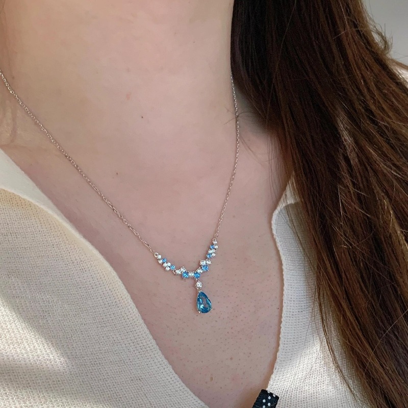 2025 Choucong Water Drop Pendant Sparkling Luxury Jewelry 925 Sterling Silver Pear Cut Aquamarine CZ Diamond Gemstones Beach Women Clavicle Necklace G