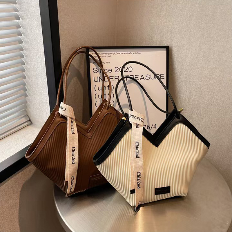 luxury desigenr tote beach bag designer tote bags for women the travel pu woven bag tote bag raffias designer bag handbag designer woven bag 111