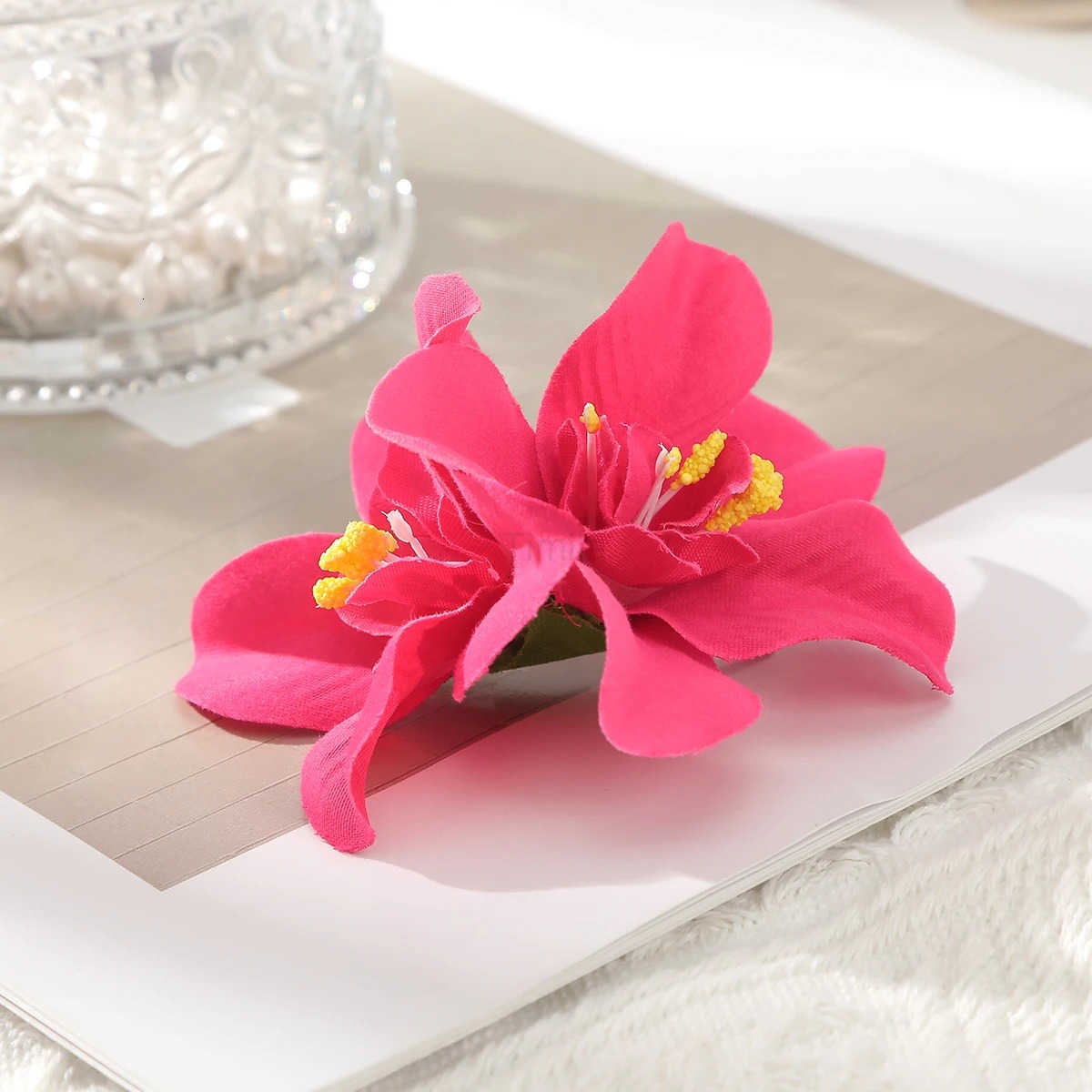 Elegant Bohemian Flower Small Hair Clips Faux Flower Side Pins Hairpin Vacation Beach Hair Accessories for Women U250807