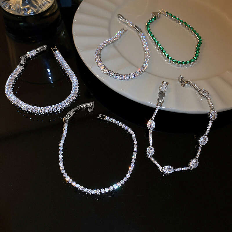 Luxury Jewelry Designer Bracelet Green Gemstone Diamond Bracelet Bohemian Fashion Heart Bracelet for Women High-end Women's Bracelet Autumn Winte