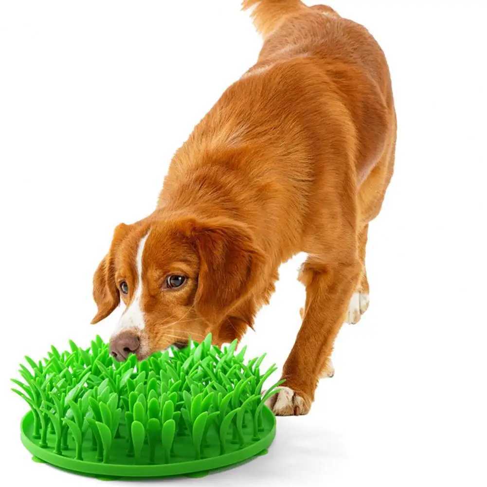 Silicone Grass Mat for Dogs Pet Enrichment Toy Silicone Grass Mat for Cats Dogs Slow Feeder Toy Anti-slip Foraging Pad for Pets Y250806
