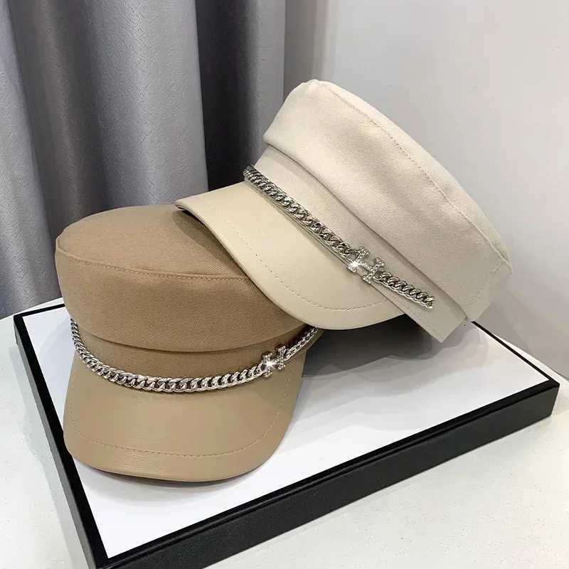 Autumn Winter Woolen Newsboy Hat for Women Vintage Solid Flat Top Berets with Chain Ladies Military Painters C 2022 XJ250807