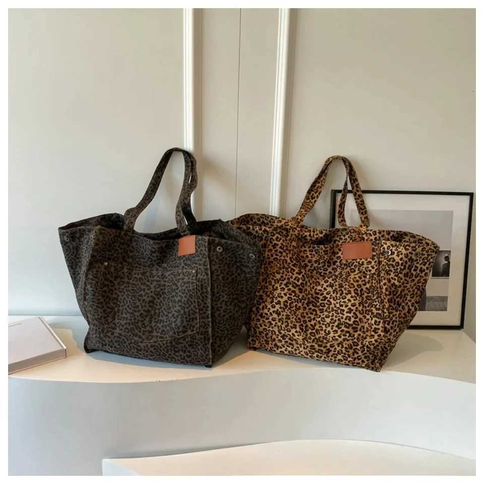 Leopard Print Canvas Tote Bag Large Capacity Fashion Shoulder Bag for School Work Shopping Handbag Z250807