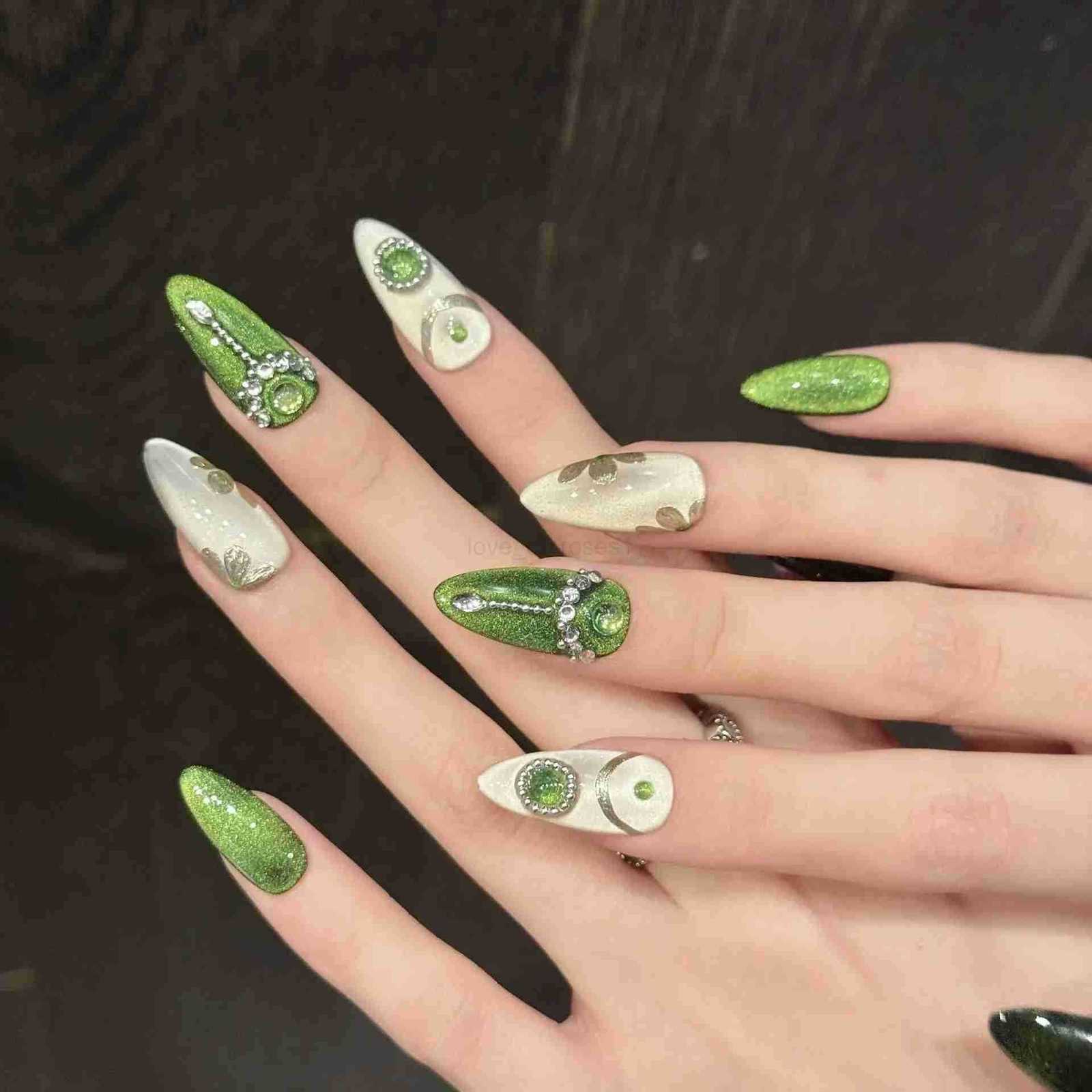 10pcs Handmade Press On Nails Green Cats Eye Summer Fresh Fake Nail Tips Shiny Diamond Decor Light Luxury False Nails For Girls Z250807