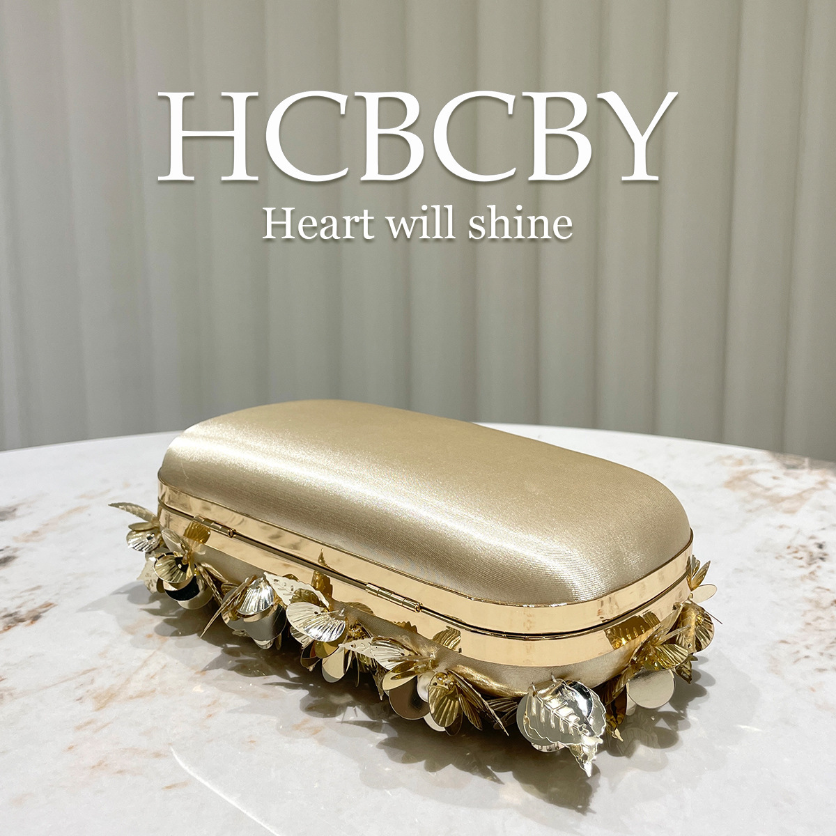 Free Shipping Designer Luxury Gold Glitter Flower Sequin Decorated Women's Clutch Bag Fashion Elegant Evening Bag Dress Bag Trendy Shoulder Bag