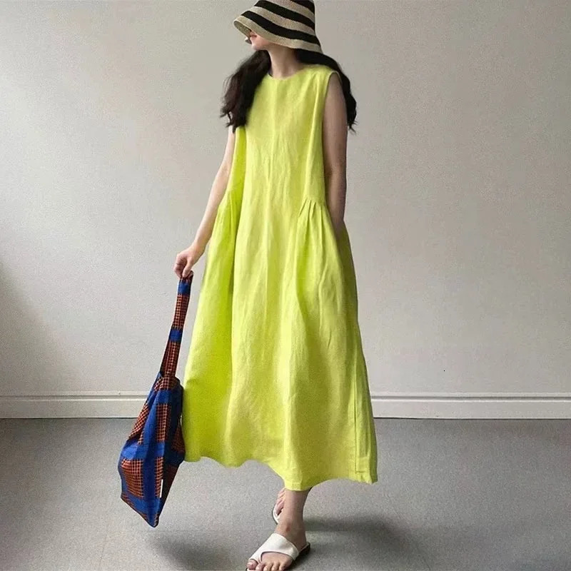 Minimalist Summer Lazy Style round Neck Long Oversized Sleeveless Dress Maxi Comfortable Loose Fit VNeck KneeLength Dres 250807