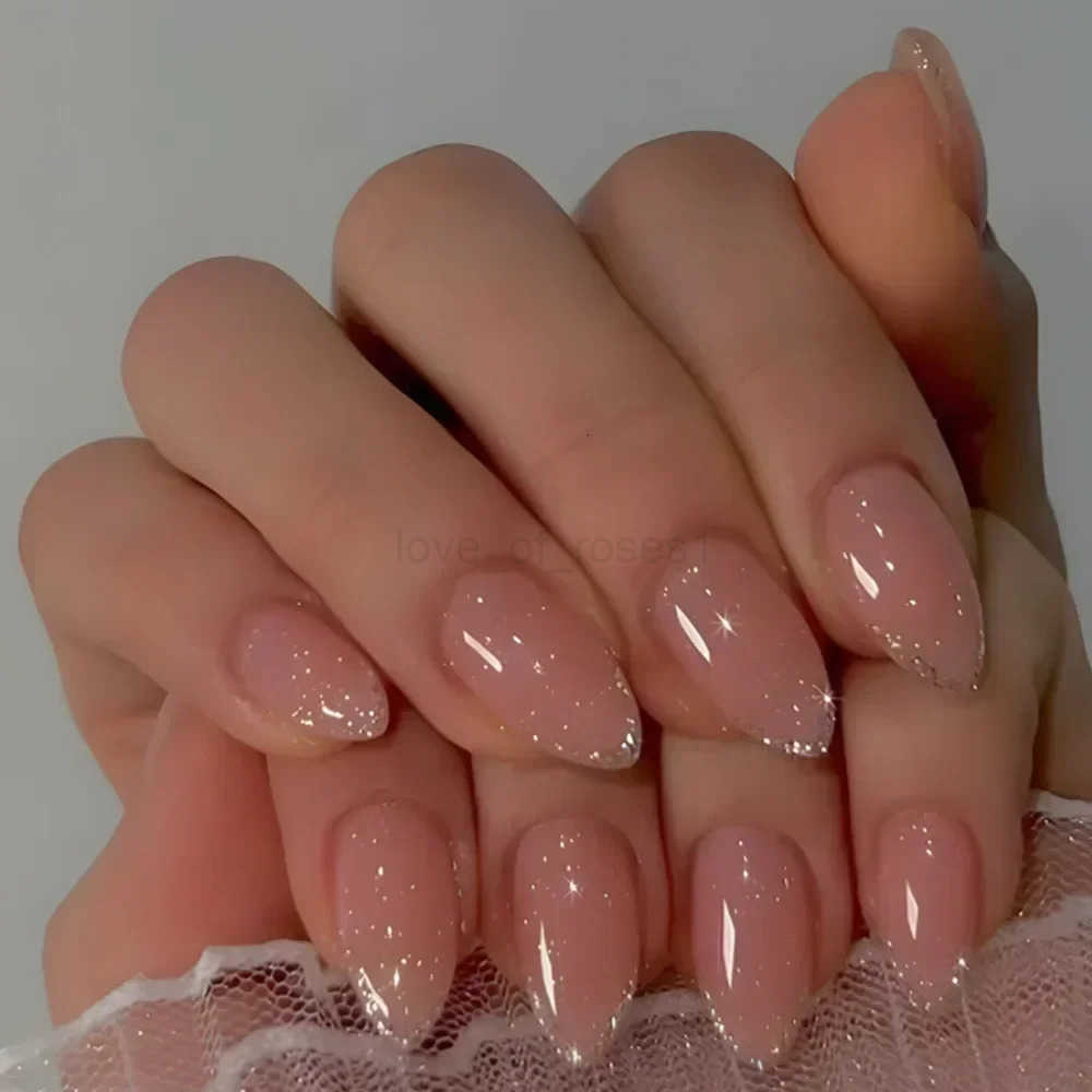 24Pcs Short Press-on Nails with Almond Head Full Cover Silver Edge False Nails Nude Pink Glossy Artificial Nails for Girls Daily Z250807