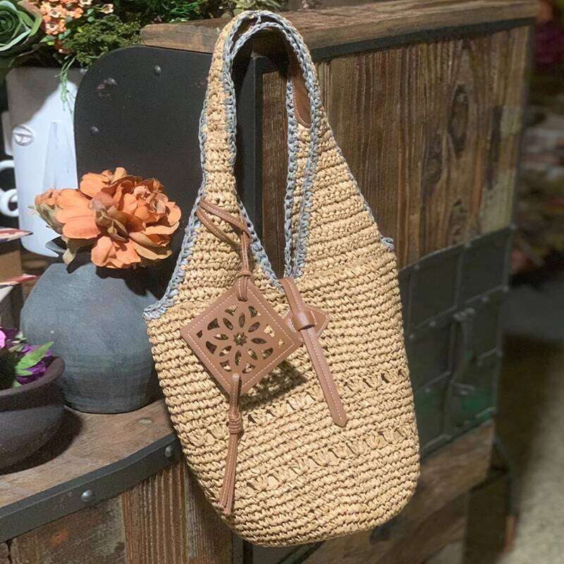 Exquisite Raffia Woven Shoulder Underarm Hand-Crocheted Large Capacity Tote Retro Holiday Beach Bag Bucket Handbag Women