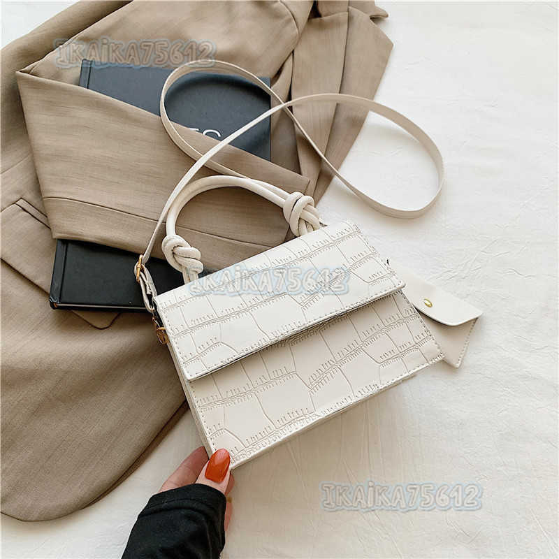 Trendy Fashion Simple Celebrity Stylish Handbag 2023 New Versatile Crossbody Bag Small Square Bag for Women H250806