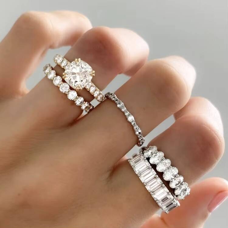 VVS Moissanite Engagement Ring Wedding Jewelry 14k Solid Gold Diamond Moissanite Band Eternity Ring for Women Girls