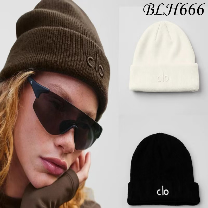 Designer knitted beanie wool hat 2025 autumn and winter cold-proof warm hat unisex knitted hat embroidered badge needlework stitched active hat