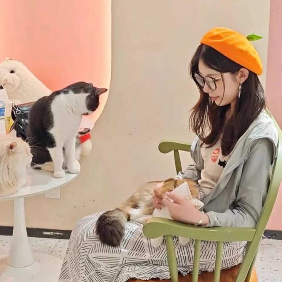 Retro Funny Orange Berets Creative Cute Tomato C Casual Vintage Painter Hat Unisex XJ250807