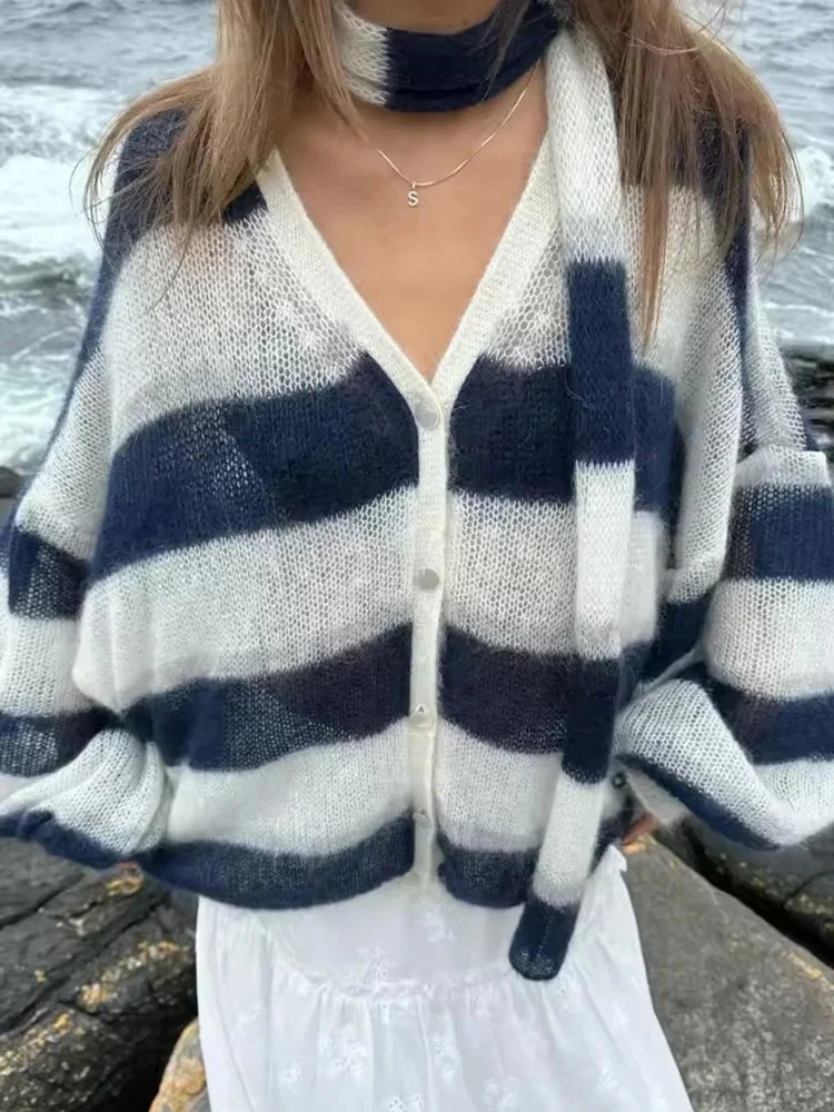 Deeptown Black Gothic Cat Women Sweater Y2k Harajuku Japanese Fashion Oversized Knit Pullovers Grunge Vintage Streetwear Autumn 250806