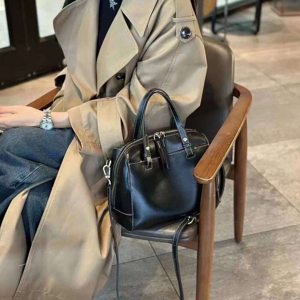 2025 Vintage Geniune Leather Pillow Woman Top-Handle High Quality Work Briefcase Shoulder Crossbody Bag Large Capacity 20250805