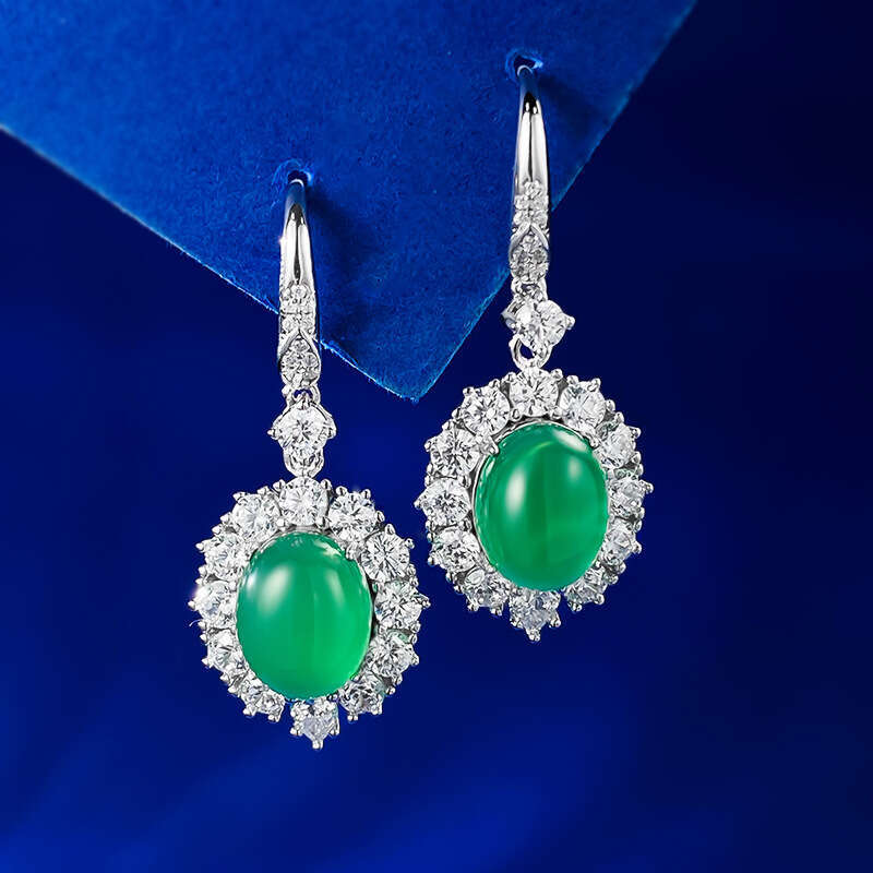 Mujing 2023 New Sier 8*10 Simulated Green Chalcedony Earrings Rich Lady Style Luxurious Inlaid Ear Jewelry