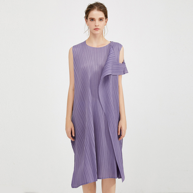 D17066 Summer 2025 new style skirt pleated dress female summer high-end temperament