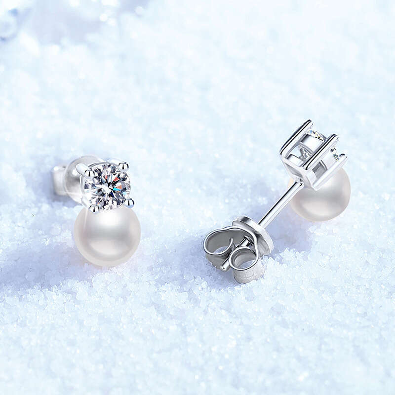 Iced Out VVS Natural Freshwater Pearl Elegant Versatile D Color Moissanite Earrings for Women