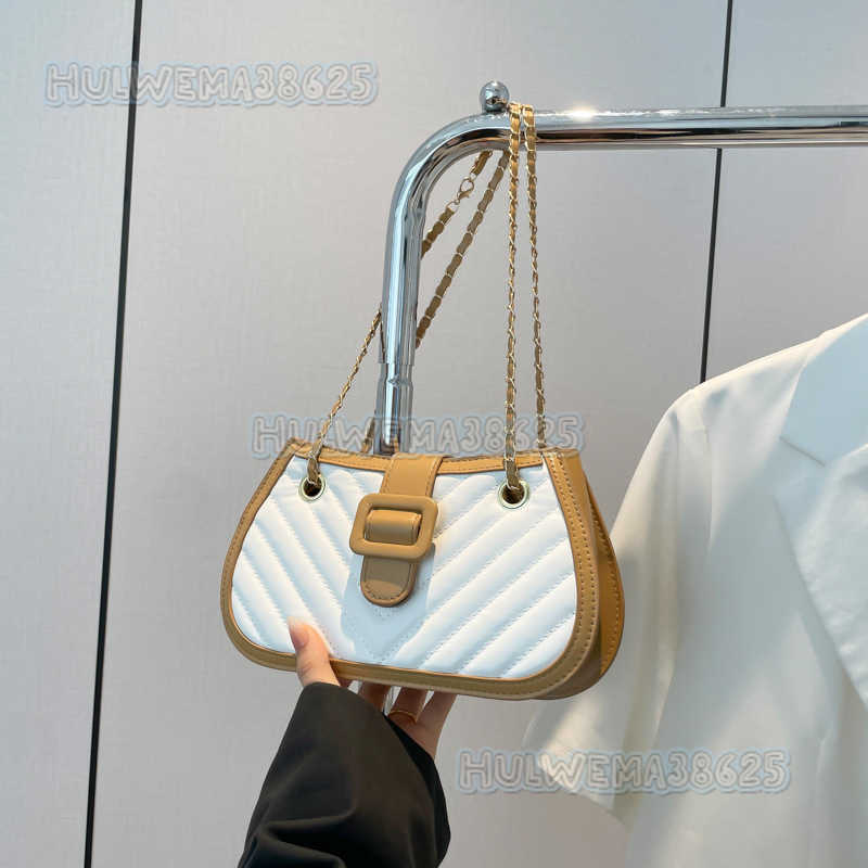 Gentle Fashion Texture Patchwork Chain Shoulder Bag for Women 2025 Spring Summer New Versatile Crossbody Bag Small Square Bag H250806