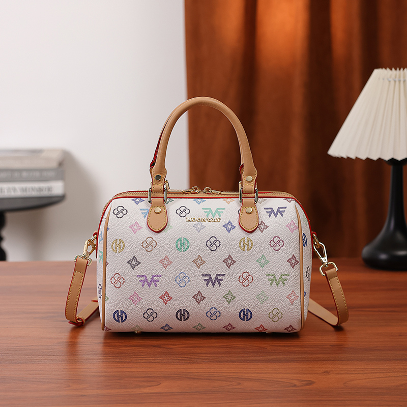 MKF designer bag free shipping Light luxury high-quality fashionable simple shoulder bags new outdoor versatile womens crossbody bag