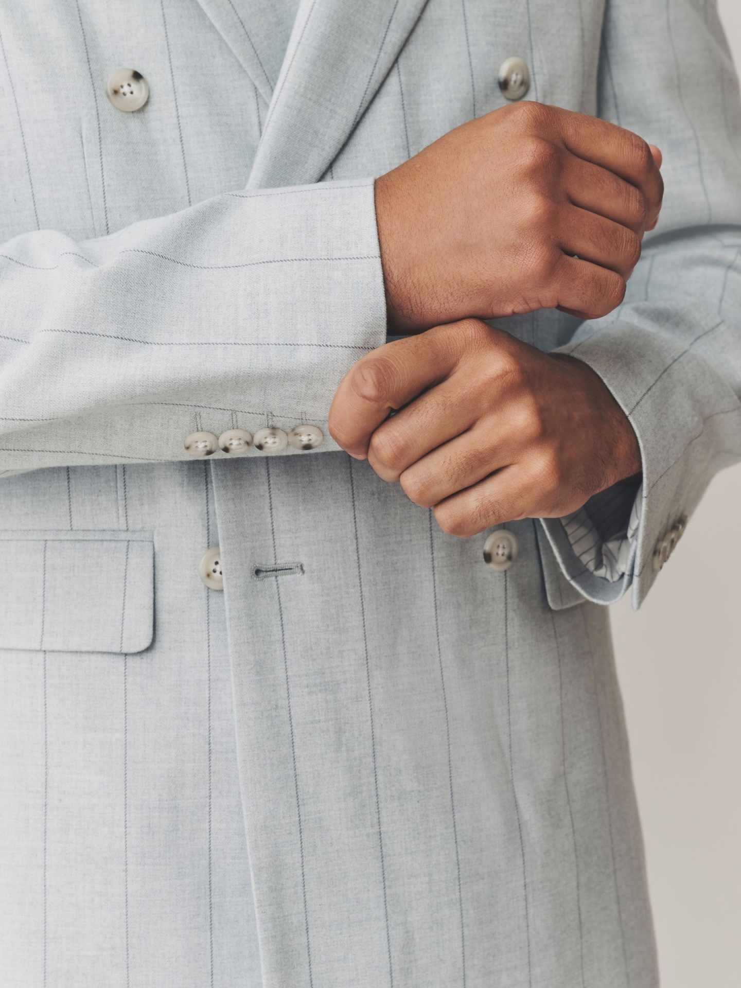 Striped Men Suits Peak Lapel Double Breasted Two Piece Jacket Pants Suit Slim Formal Office Wear Wedding Groom Tuxedo