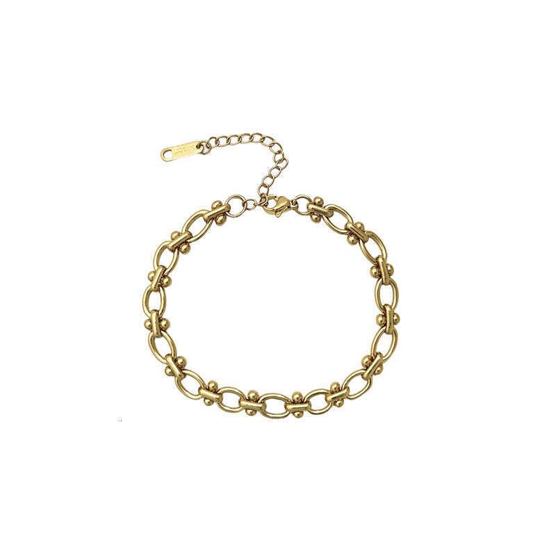 Luxury jewelry designer bracelet Cuban chain temperament hollowed out gold chain fashion personality titanium steel bracelet no fade versatile flower 