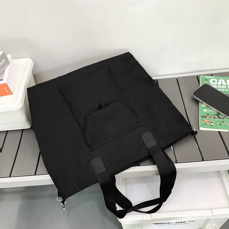 Large Capacity Couple Style Fashion Crossbody Waterproof Sports Yoga Short Trip Shoulder Bag