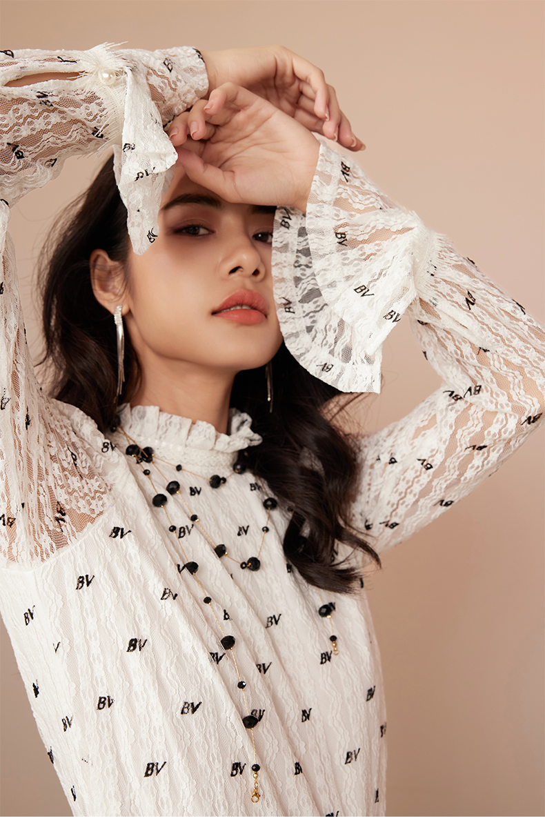 Sweet Ruffled Neck Lace Tops for Women Sheer Long Sleeve Blouses Dressy Autumn Casual Letter Print Shirt 6112717