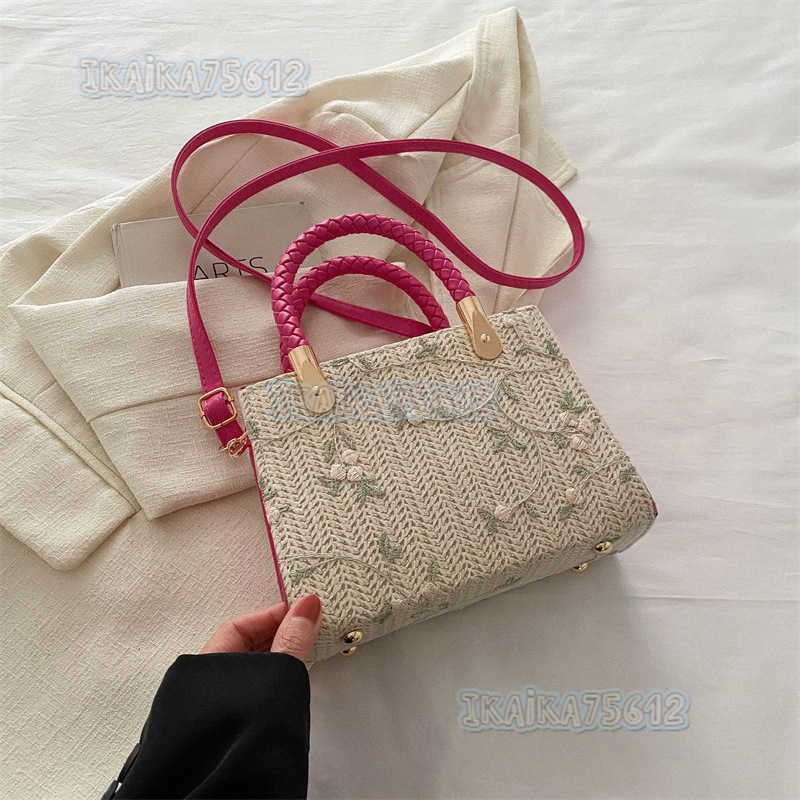 Straw Woven Handbag for Women 2024 New Seaside Woven Handbag Niche Popular Crossbody Bag Versatile Small Square Bag H250806
