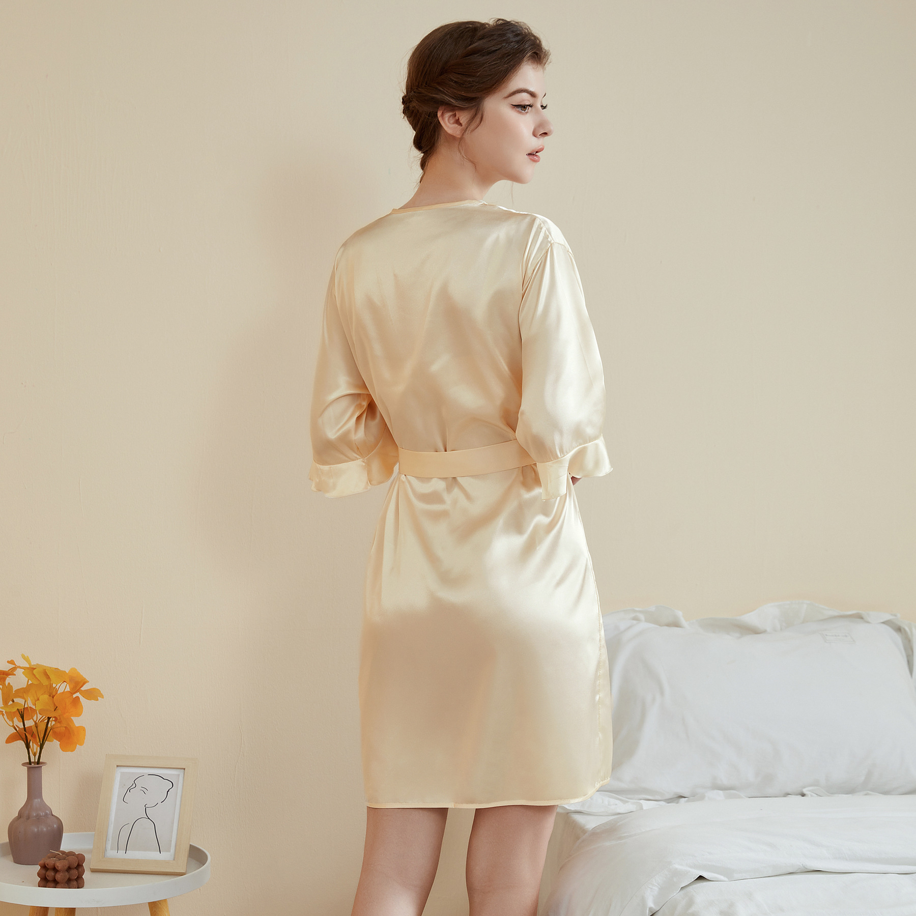 B1011-Women's Satin Home Clothes Bathrobe Summer Thin Sexy Short Cardigan Robe