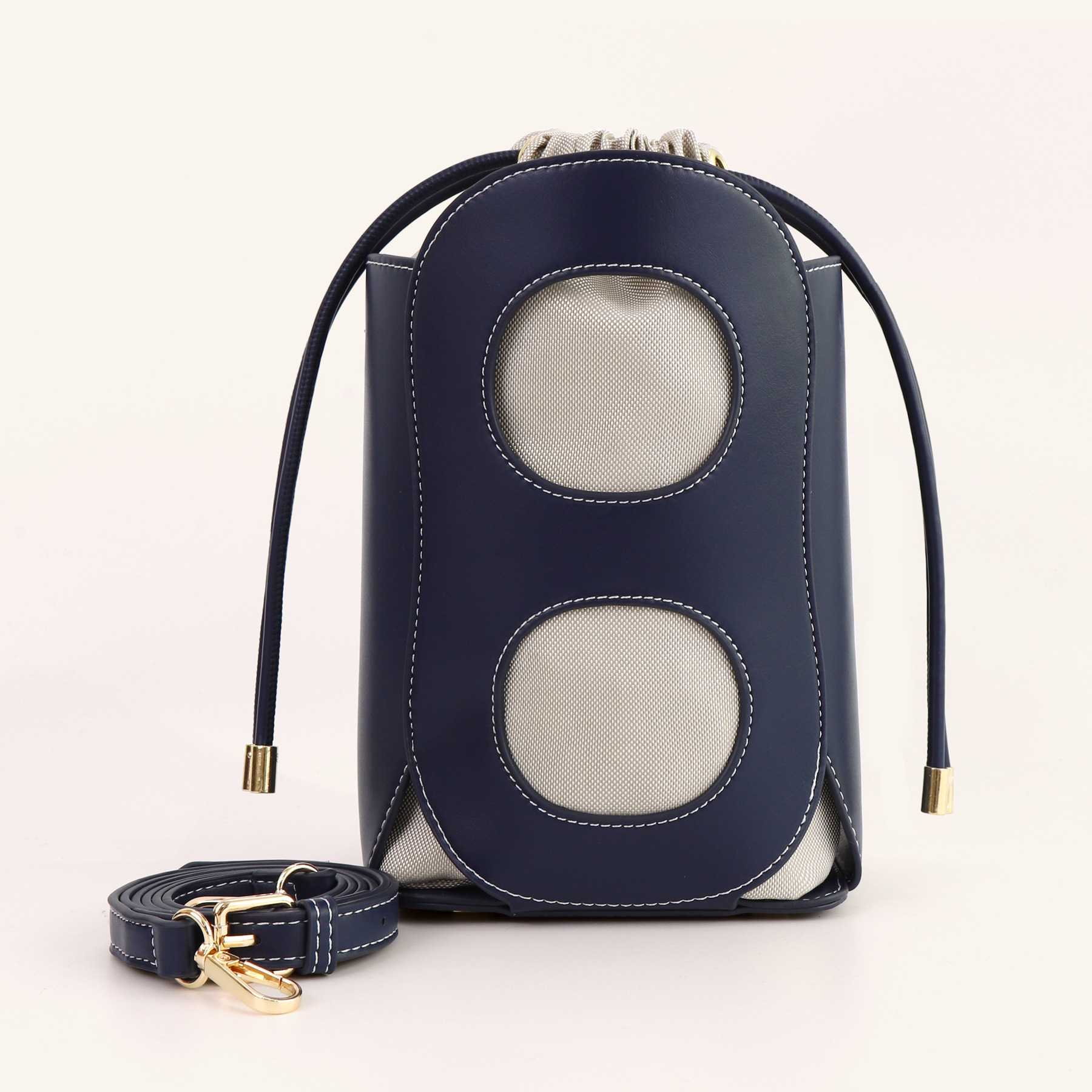 Free Shipping Designer Luxury New Hollow Crossbody Bag European And American Niche Bucket Bag Single Shoulder Versatile Large Capacity Women's Ph