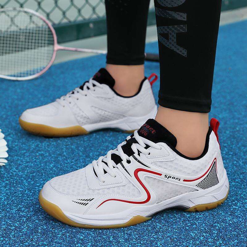 New badminton breathable table ultra-light shock-absorbing NEW non-slip women's competition training tennis shoes