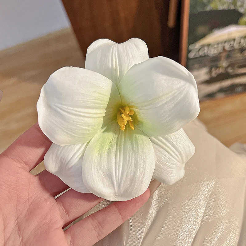 Bohemia Small Hair Clip Fashion Women Beach Vacation Tulip Flower Hair Clips Flower Duckbill Barrettes Hairpin Summer Girls U250807