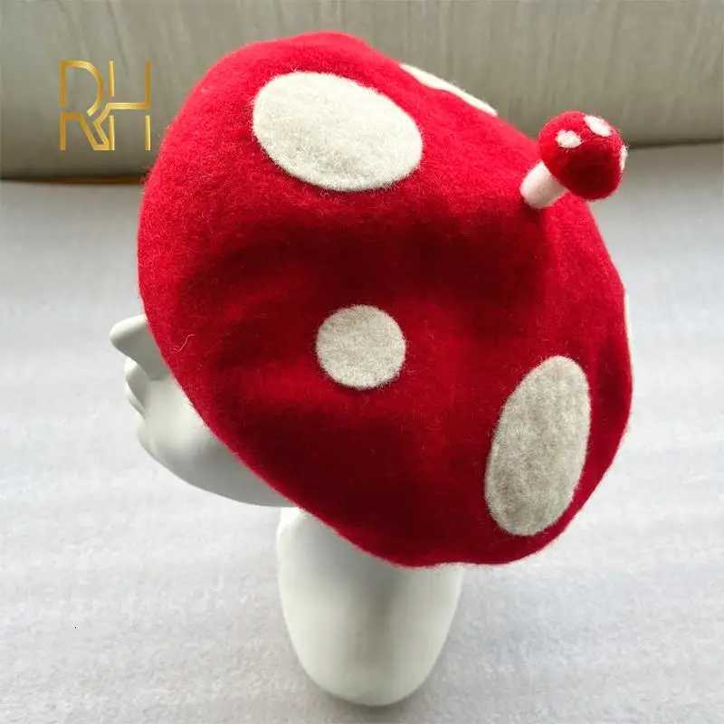 RH Ladies Cute Mushrooms Red Handmade Wool Felt Beret Creative Painter Hat Girls Birthday Gift Warm C For Autumn WinterXJ250807